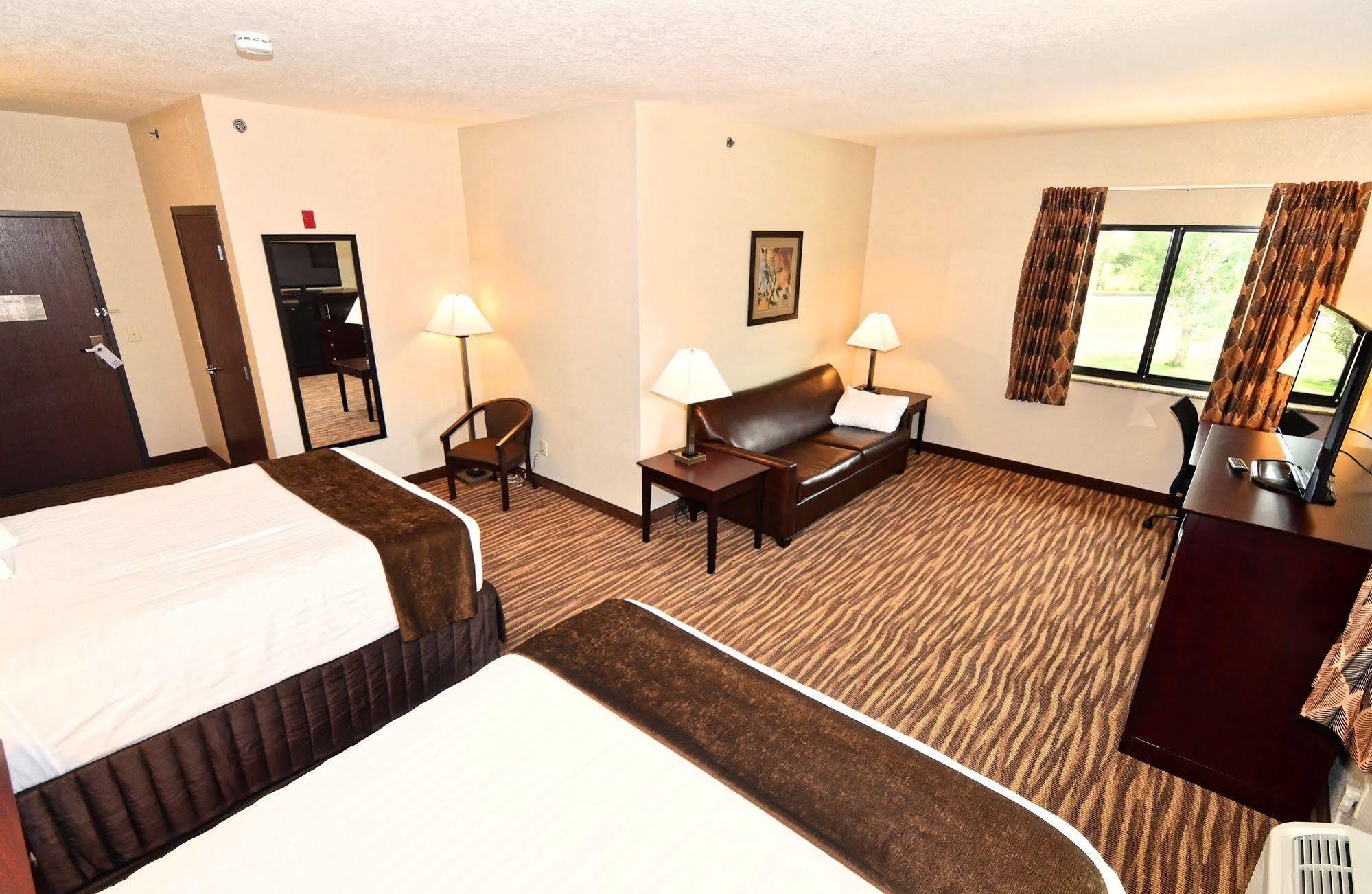 Cobblestone Inn & Suites - Clarion Экстерьер фото