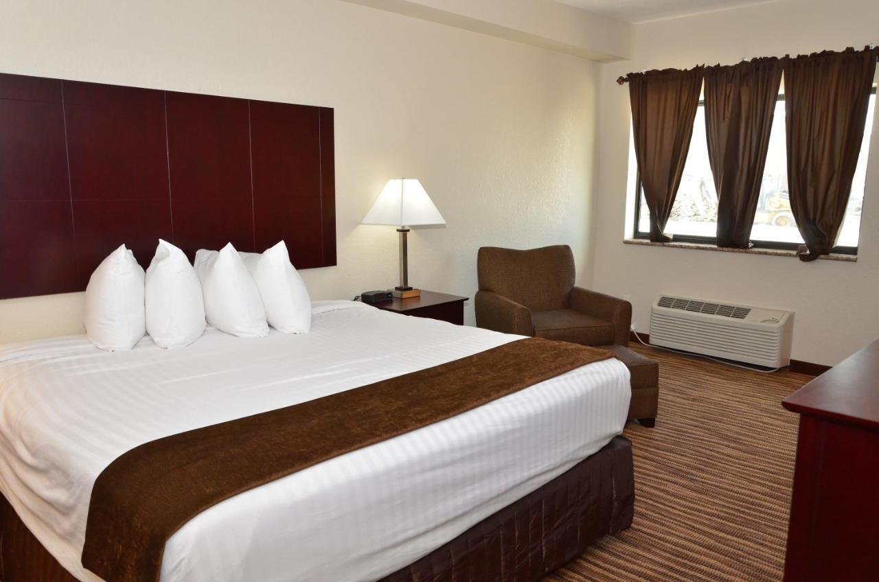 Cobblestone Inn & Suites - Clarion Экстерьер фото