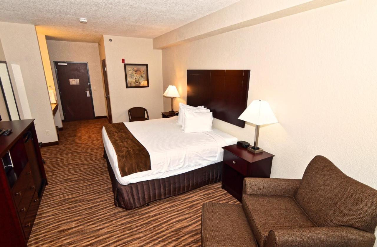 Cobblestone Inn & Suites - Clarion Экстерьер фото