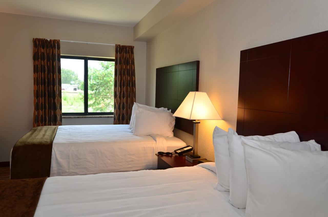 Cobblestone Inn & Suites - Clarion Экстерьер фото